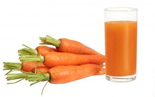 Чому потрібно пити сік з моркви щодня?