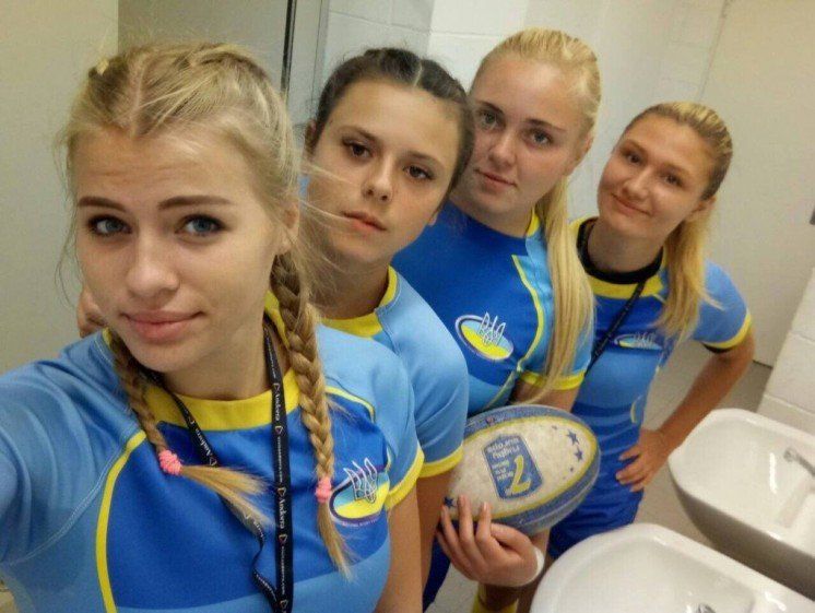 Студентки ТНЕУ – учасниці Чемпіонату Європи з регбі-7 (ФОТО)