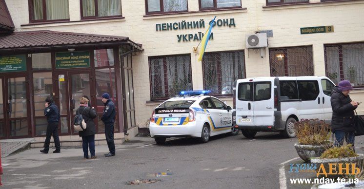 Тернопільський депутат побив патрульну: як це було і хто винен (ФОТО, ВІДЕО)