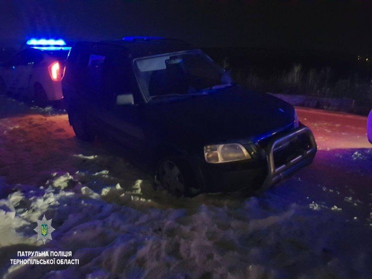 У Тернополі п’яний водій тікав по всьому місту від поліцейських (ФОТО)