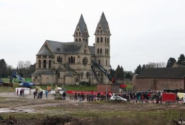 У «цивілізованій» Німеччині зруйнували собор ХІХ століття заради бізнесу (ФОТО)