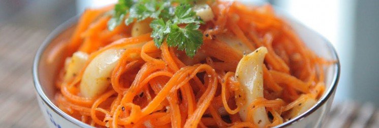 10 незвичайних страв зі звичайної моркви