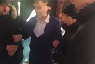 На Тернопільщині затримано адвоката, який разом з громадськими активістами вимагав 71 тис грн у підприємця (ФОТО)