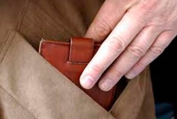 На Тернопільщині зі службового кабінету сільради зловмисник поцупив чужий гаманець