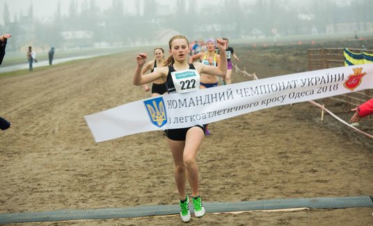 Юна спортсменка зі Зборівщини стала чемпіонкою України з легкоатлетичного кросу (ФОТО)