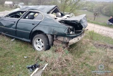 На Тернопільщині власник авто, аби уникнути відповідальності за ДТП, розповів медикам історію про водія-втікача (ФОТО)