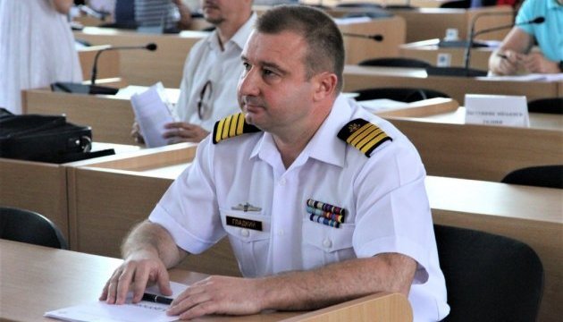 А без дружини з російським паспортом можна знайти начштаба українських ВМС?