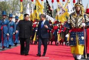 Лідери двох Корей розпочали офіційні переговори (ФОТО)