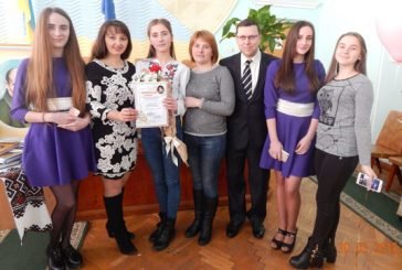 Десятикласниця Тетяна Барва перемогла у дев’ятому районному конкурсі «Володар слова 2018» (ФОТО)