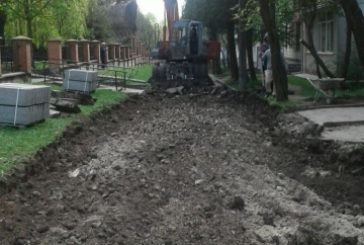У Тернополі, в зв’язку з ремонтом доріг, частково перекрито рух автотранспорту на декількох вулицях