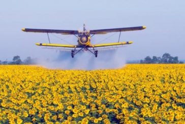 Авіаоброблення полів пестицидами та агрохімікатами на Тернопільщині можуть здійснювати лише сертифіковані авіакомпанії