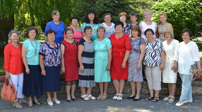 Випускники Кременецького педагогічного училища знайшли один одного через 40 років (ФОТО)