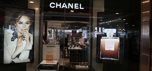 Скільки «Chanel» заробляє на жіночих мріях?