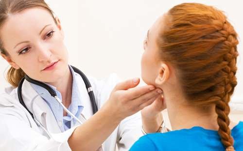 «Щитовидці» потрібен щит: 10 ознак проблем зі щитовидною залозою