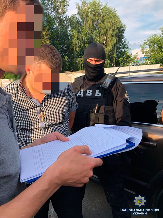 У Луцьку на хабарі затримано керівника Волинського управління внутрішньої безпеки поліції (ФОТО)