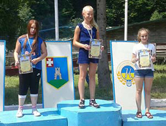 До Кременця, на Літній Чемпіонат України із санного спорту, приїхало 72 спортсменів (ФОТО)