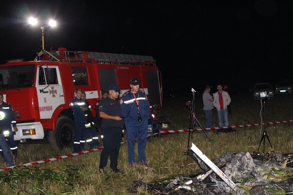 На Тернопільщині розбився літак. Пілот загинув (ФОТО)