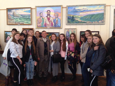 Студенти Чортківського коледжу показали у Тернополі свої картини (фото)