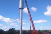 В селі Угорськ встановили водонапірну вежу-«ракету», виготовлену на шумському підприємстві (ФОТО)