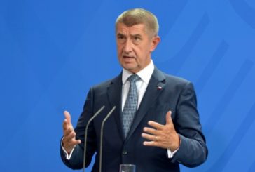 Прем’єр Чехії хоче вигнати з ЄС 618 тисяч мігрантів