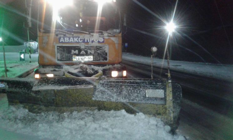 Тернопільські шляховики запевняють: дороги державного значення розчищені від снігу