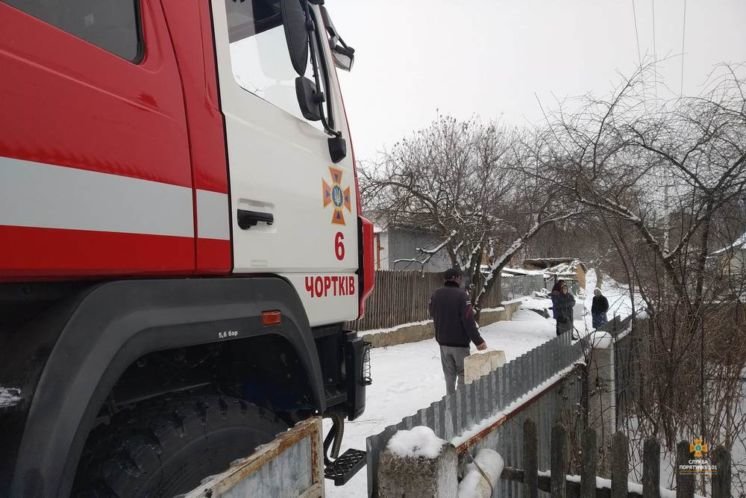 Троє людей за один день загинуло в пожежах у селі Ягільниця на Чортківщині (ФОТО)