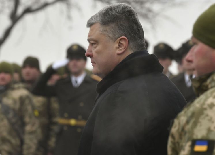 Петро Порошенко: Сьогодні українське військо якісно інше і має все необхідне для успішного виконання бойових завдань»