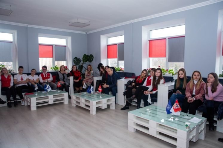 Для студентів та викладачів факультету обліку та аудиту ТНЕУ провели Всеукраїнське заняття «Не вір – перевір (ФОТО)