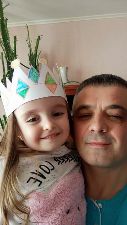 Місяць на порятунок: у Тернополі збирають кошти на лікування 4-річної Вікторії Яреми