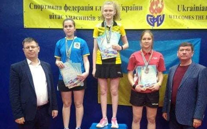 Тернополянка Роксолана Будник здобула три “золоті” медалі на чемпіонаті України з настільного тенісу