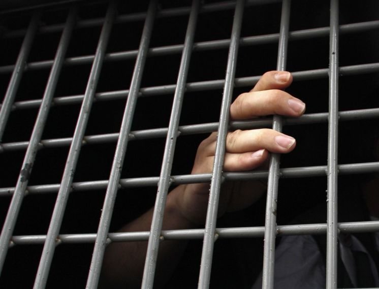 Організатору злочинної групи, яка «кинула» тернополян на 1 млн грн, «світить» 12 років тюрми з конфіскацією майна