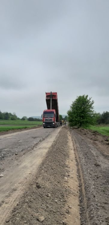 На Шумщині вперше за 40 років ремонтують дорогу Андрушівка-Стіжок (ФОТО)