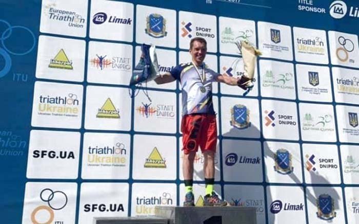 Тернополянин став чемпіоном України з паратриатлону