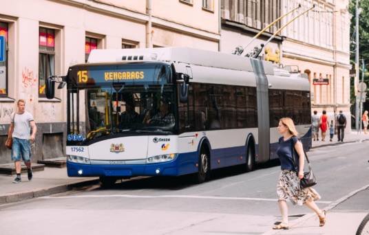 Рига планує відмовитися від тролейбусів