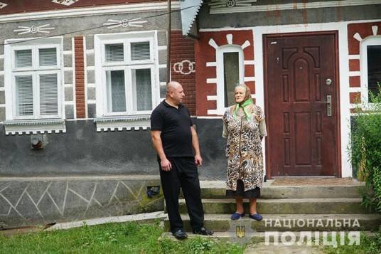 Шахрайки виманили у пенсіонерки з Монастириського району майже 40 тисяч гривень