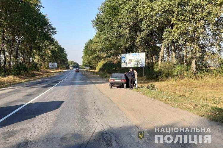 На Тернопільщині за добу у трьох автопригодах один чоловік загинув, а двоє отримали травми (ФОТО)