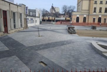 У Тернополі триває реконструкція Привокзальної площі (ФОТО)