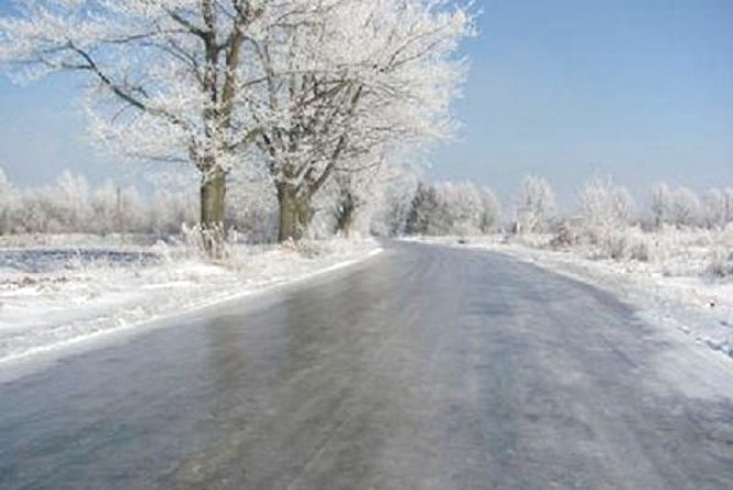 На Тернопільщині туман, морози та ожеледиця: синоптики розповіли про погоду на найближчі дні