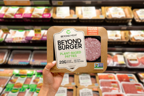 У супермаркетах з’явиться штучне м’ясо