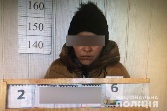 На Чернівеччині затримали шахрайку, яка під приводом продажу меду, обкрадала у Тернополі пенсіонерів