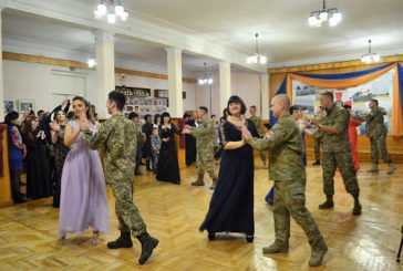 У Тернополі нагородять добровольців і вперше проведуть військовий бал