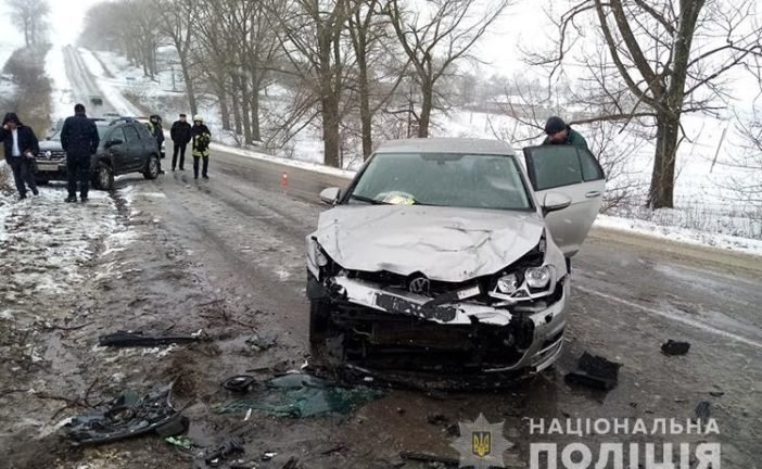 На Тернопільщині в ДТП одна людина загинула, іншу з травмами госпіталізували до лікарні