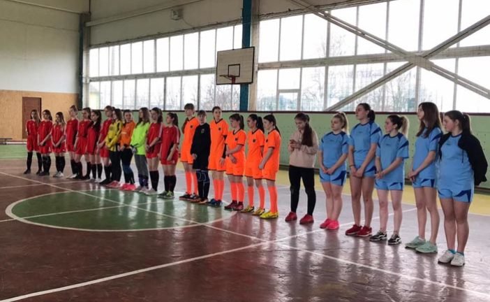 У Шумську дівчата визначали кращу футзальну команду області