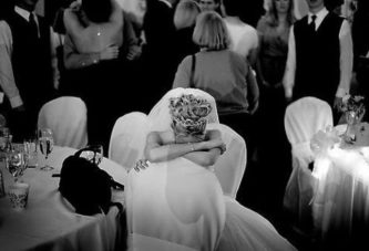 Наречена за борги