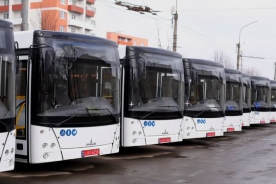 До Тернополя прибуло 20 нових низькопідлогових автобусів (ФОТО)