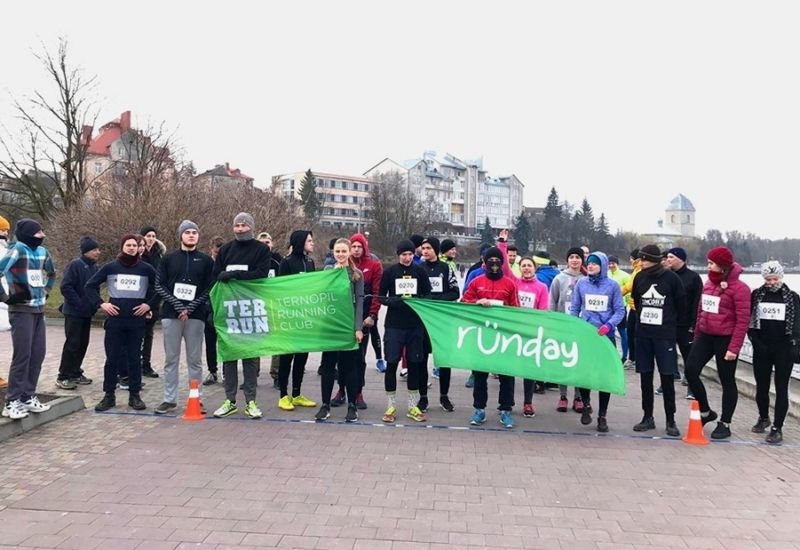 Жителів міста запрошують на щотижневі суботні забіги набережною Тернопільського ставу