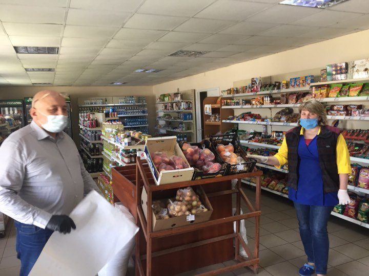 На Тернопільщині перевіряють, чи дотримуються карантину продовольчі магазини, аптеки, АЗС та СТО
