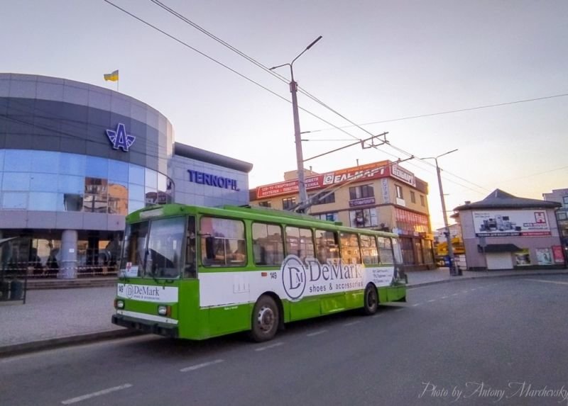 Розклади руху спеціальних перевезень тролейбусами та автобусами в робочі дні в Тернополі