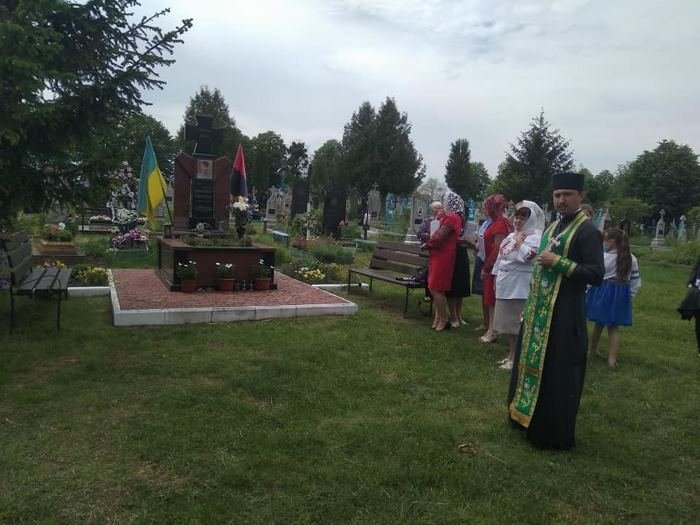 На Тернопільщині пам’ять Героїв Небесної Сотні вшанували учасники автопробігу (ФОТО)
