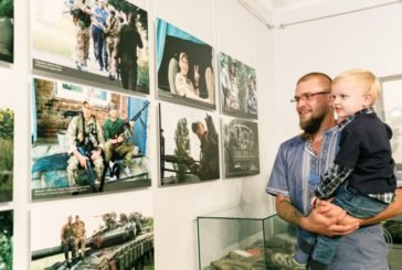 У Тернопільському обласному художньому музеї відкриють виставку, присвячену шостій річниці Іловайської трагедії